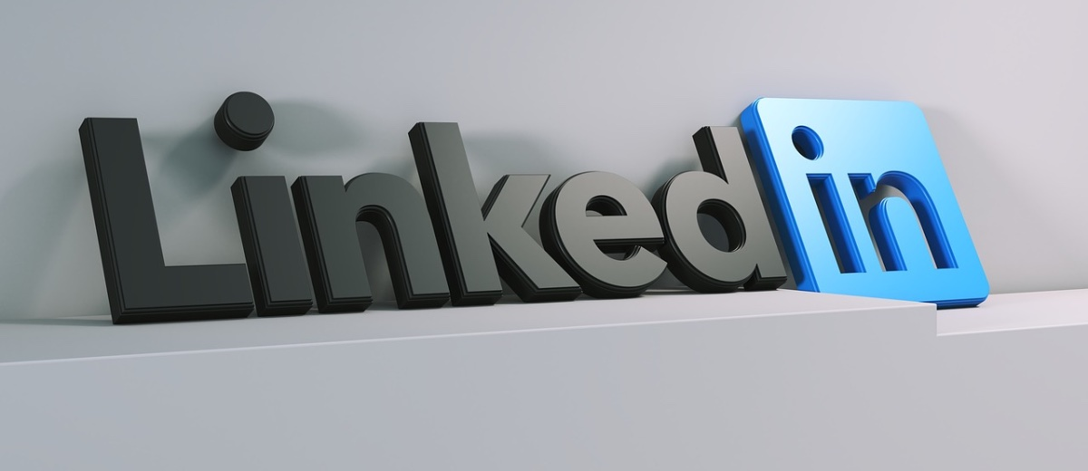 LinkedIn отказывается от сториз