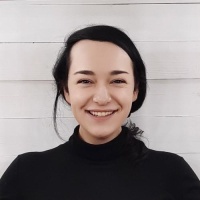 Юлія Погоріла