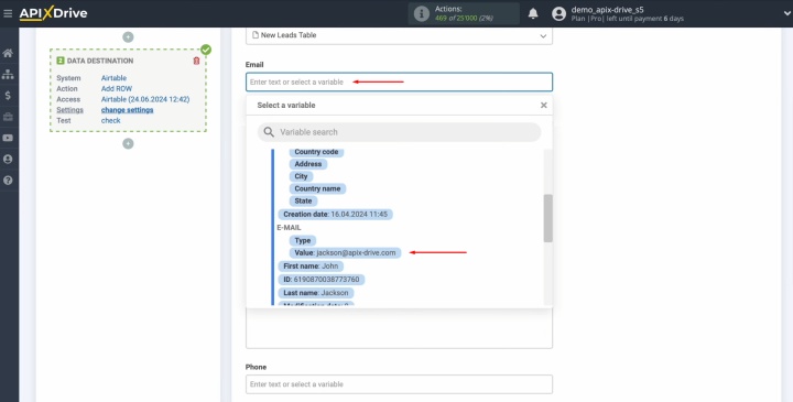 Integración de Agile CRM y Airtable | Haga clic en el campo y elija una variable de la lista desplegable