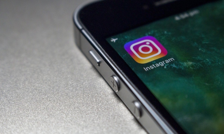 Миллионы пользователей ежедневно заходят в Instagram и выкладывают сюда свои фото и видео